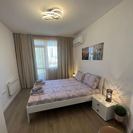 Magnolia Apartment Varna Exterior photo