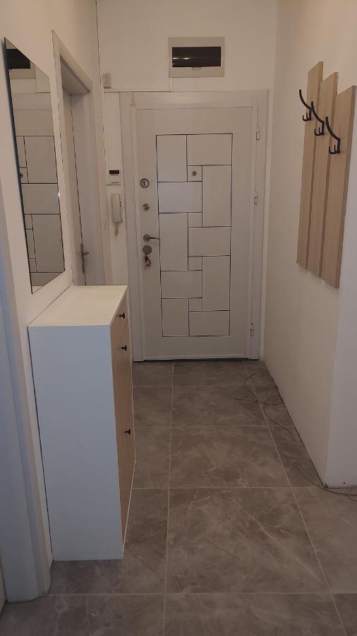 Magnolia Apartment Varna Exterior photo